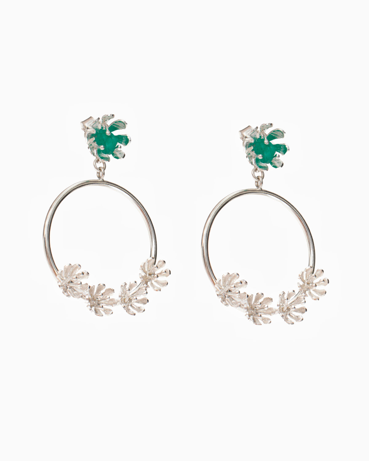 Aretes Lirio de Agua Plata y Esmeralda