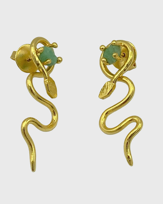 Aretes SERPIENTE con esmeralda en bruto.